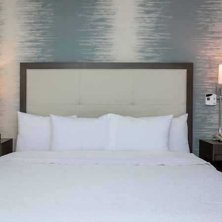 Hampton Inn & Suites San Diego-Поуей Екстериор снимка