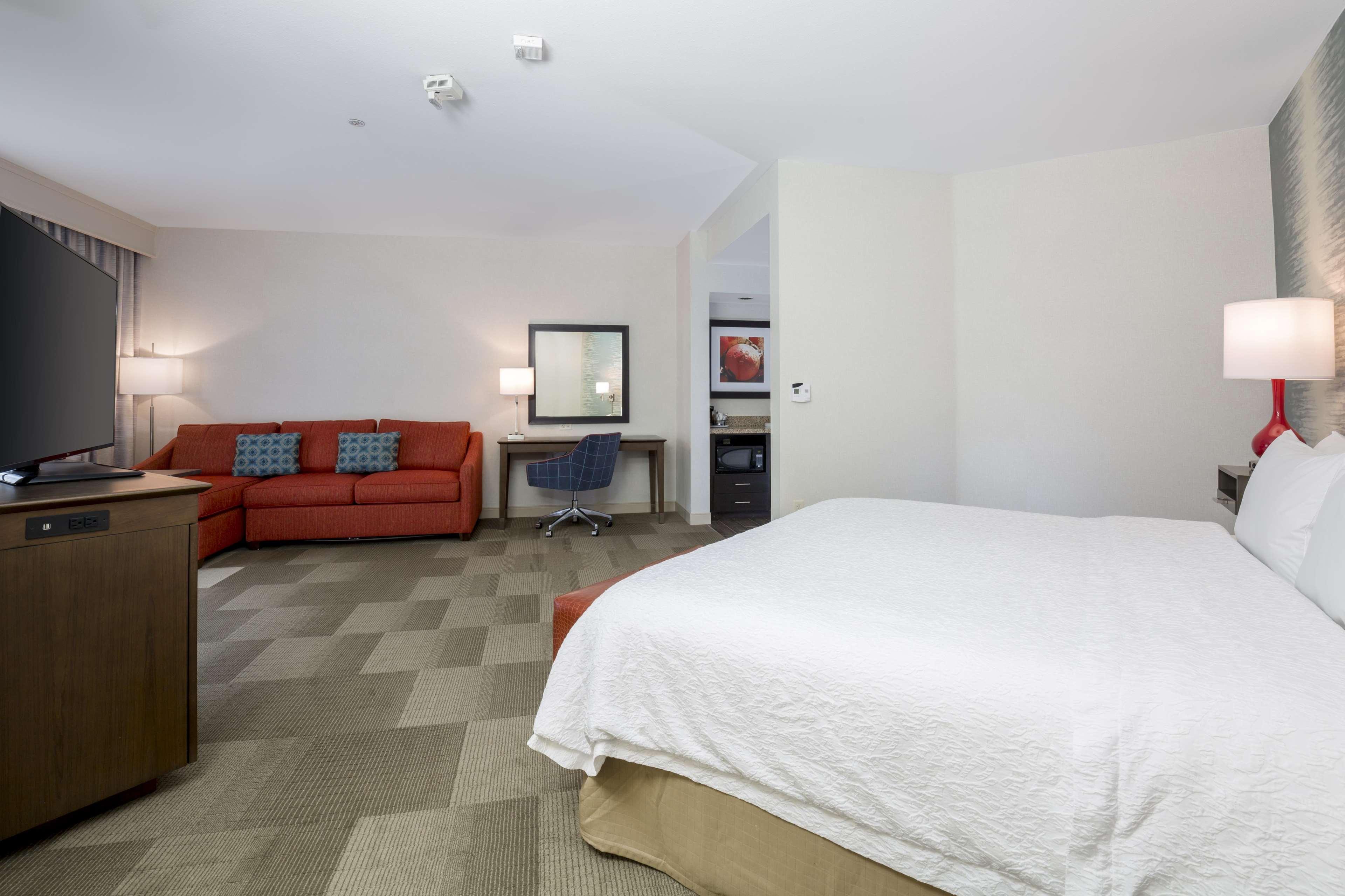 Hampton Inn & Suites San Diego-Поуей Екстериор снимка