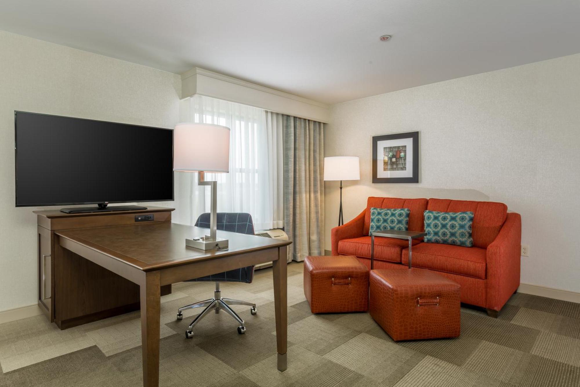 Hampton Inn & Suites San Diego-Поуей Екстериор снимка