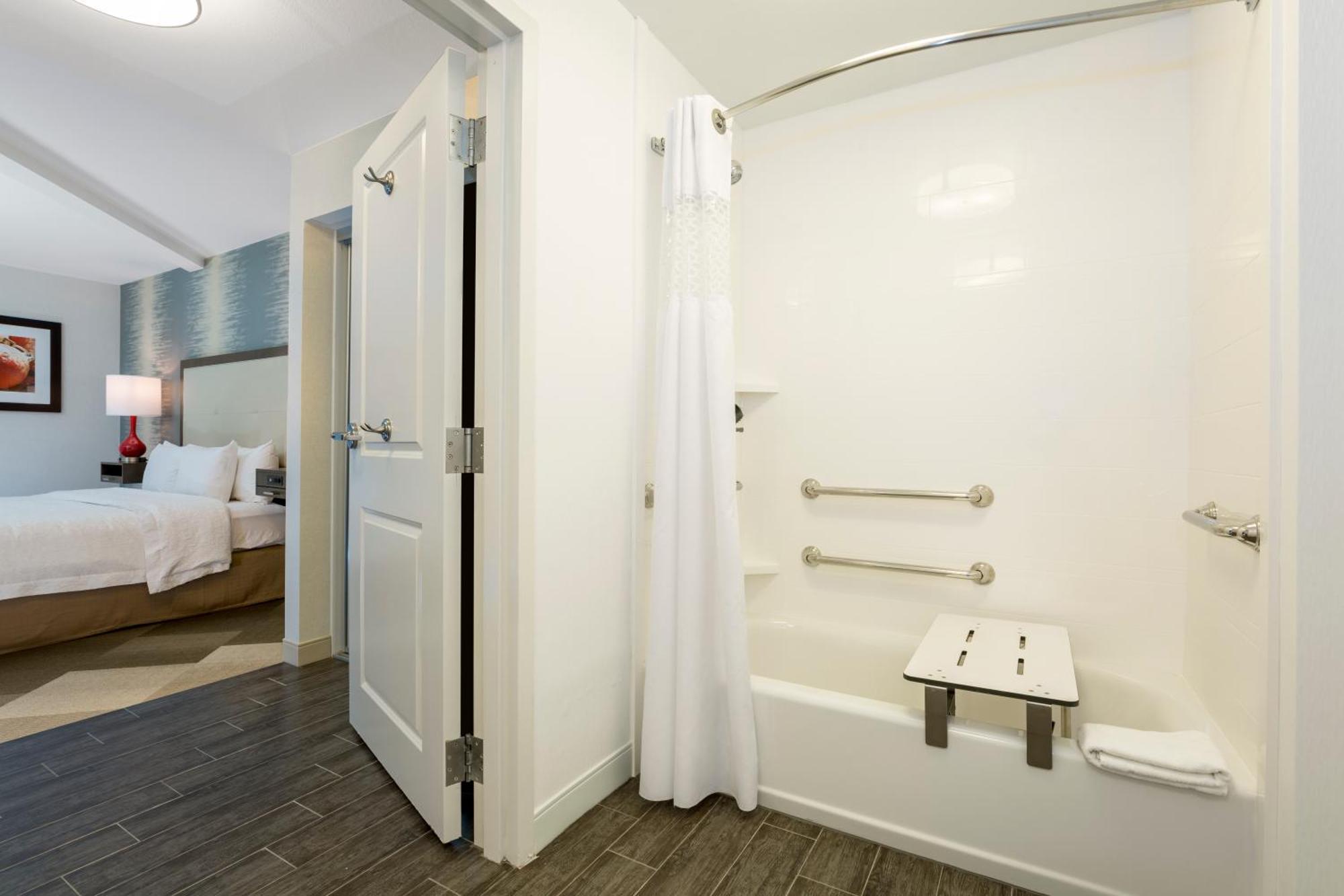 Hampton Inn & Suites San Diego-Поуей Екстериор снимка