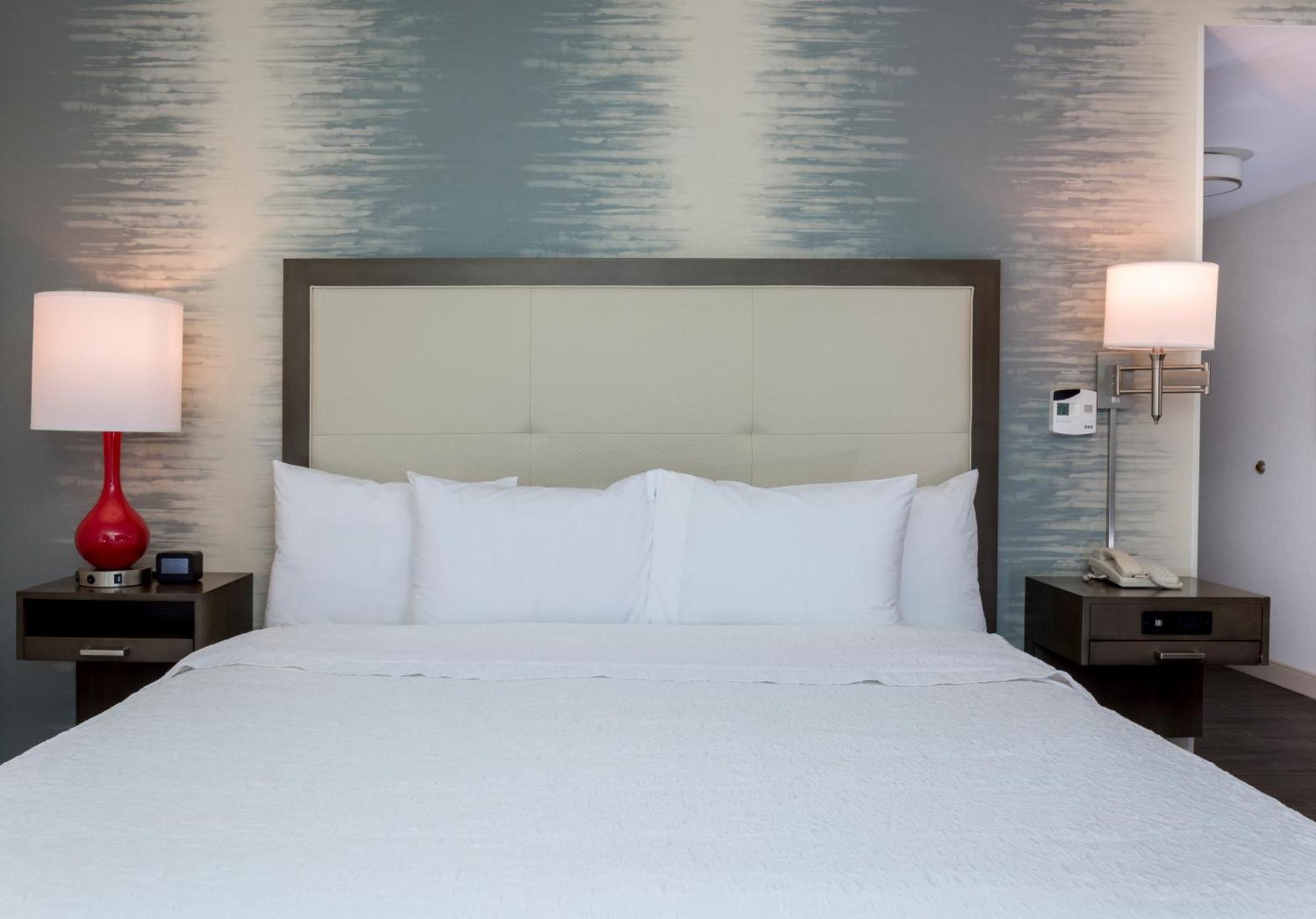 Hampton Inn & Suites San Diego-Поуей Екстериор снимка