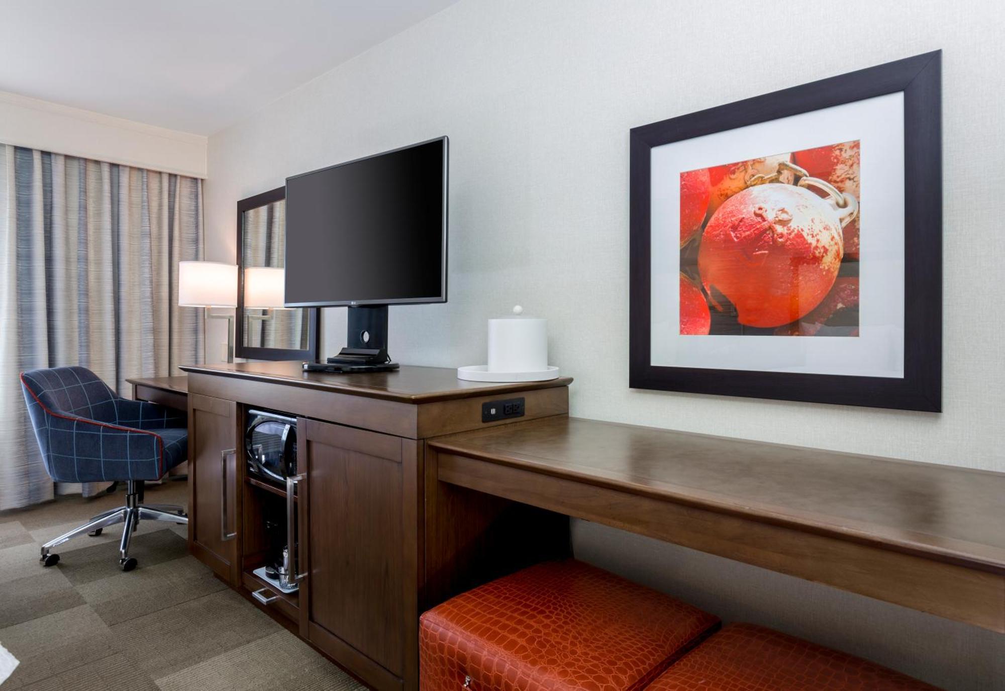 Hampton Inn & Suites San Diego-Поуей Екстериор снимка