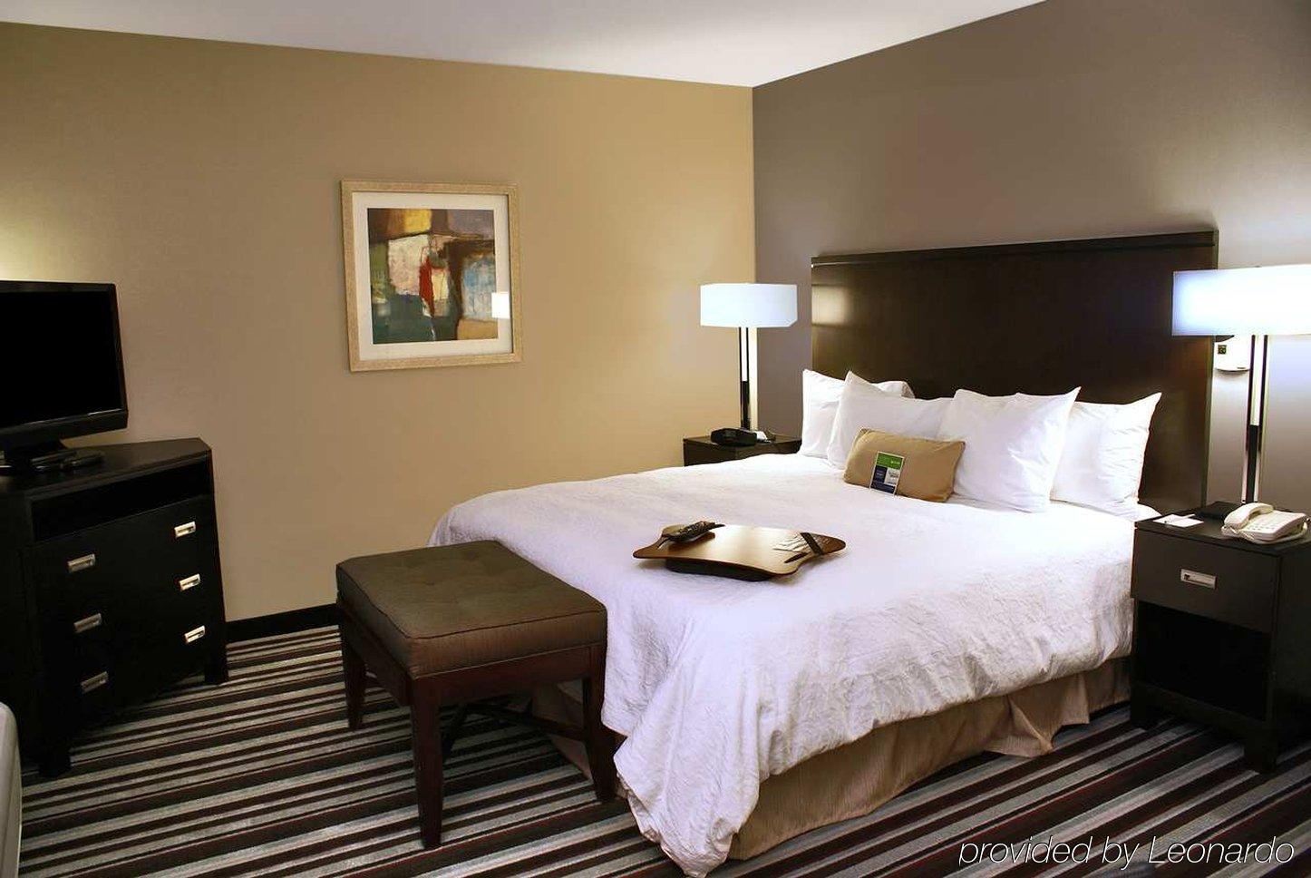 Hampton Inn & Suites San Diego-Поуей Стая снимка