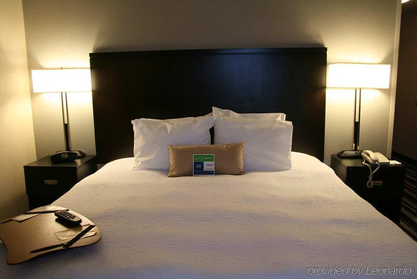 Hampton Inn & Suites San Diego-Поуей Стая снимка