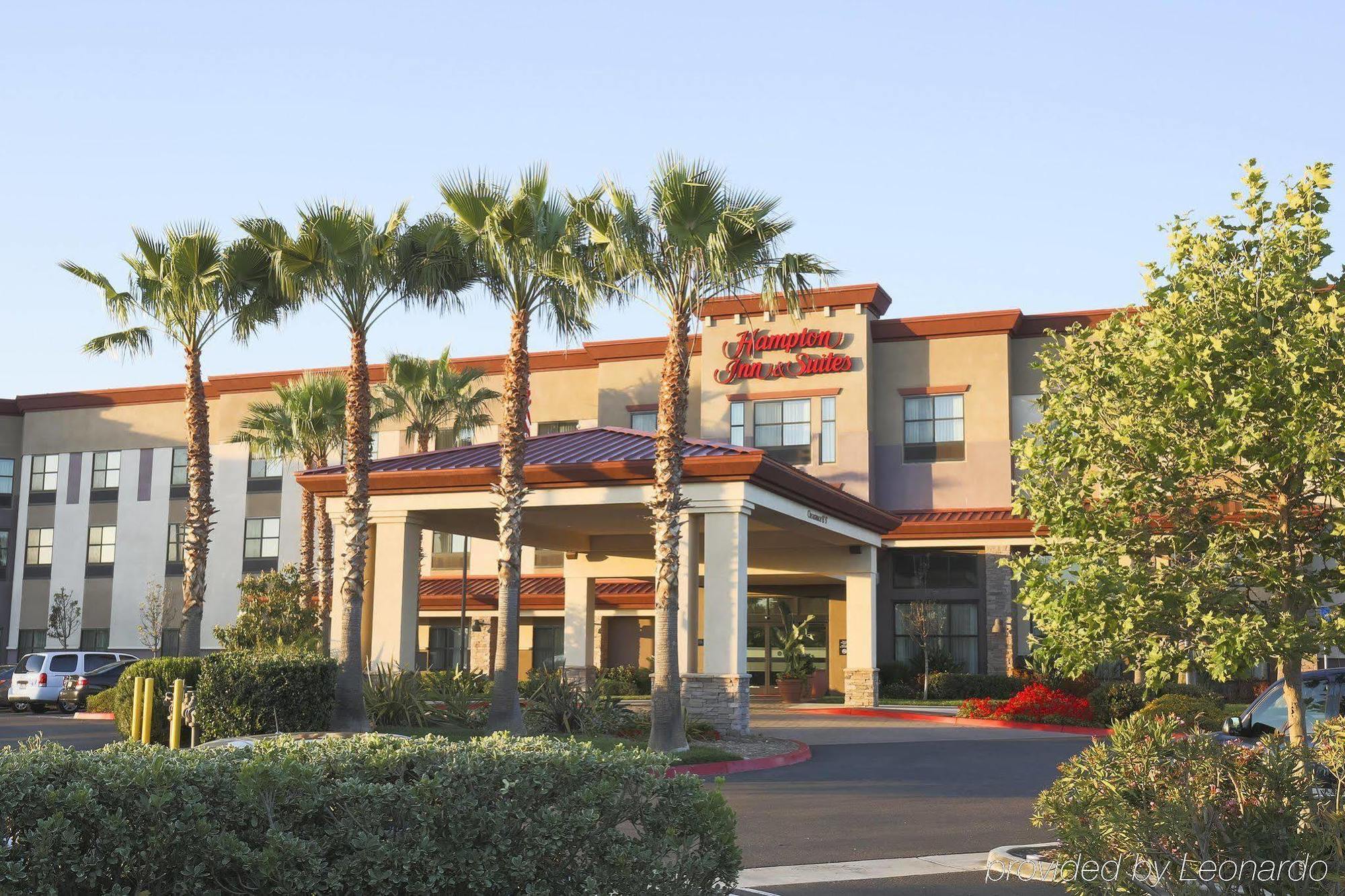 Hampton Inn & Suites San Diego-Поуей Екстериор снимка